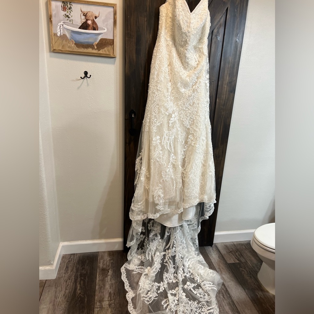 Wedding dress 16
